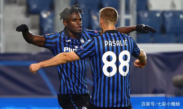 包含乌迪内斯客场告捷，取得关键胜利的词条