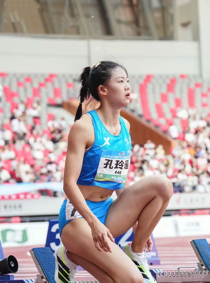 关于女子短跑大战，速度飞快震撼心灵的信息