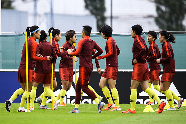 中国队碾压法国队，郑思维统治全场